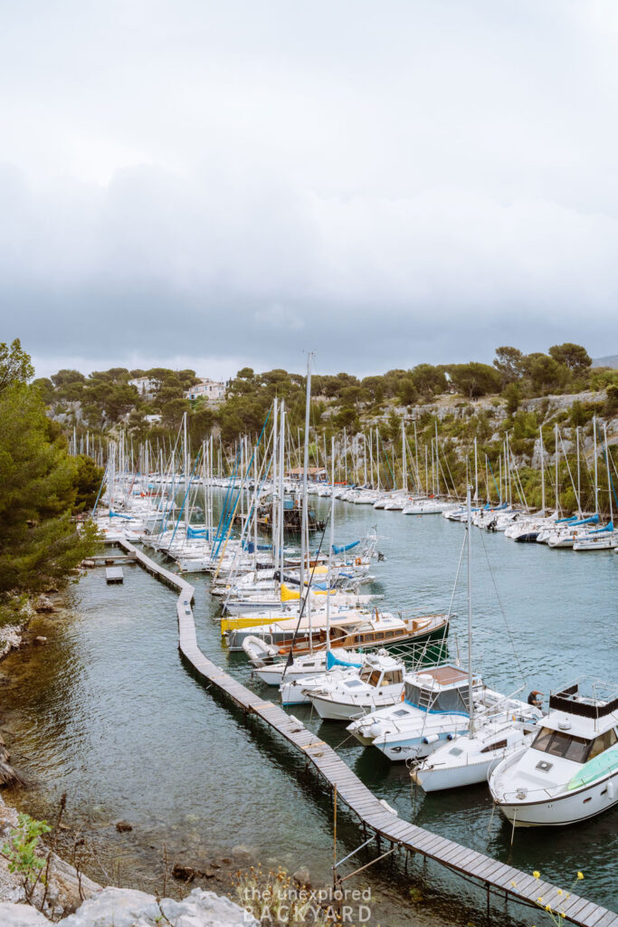 port miou calanques