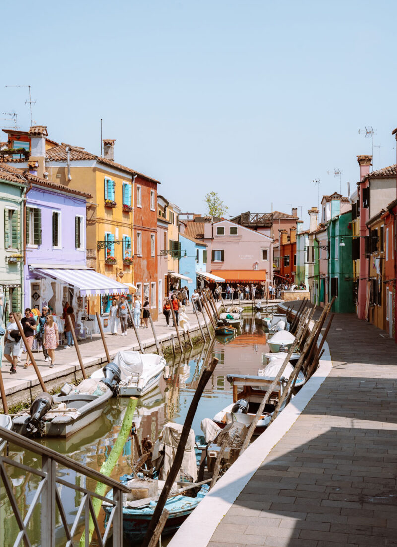 The Best Day Trip From Venice: The Colorful Village Of Burano