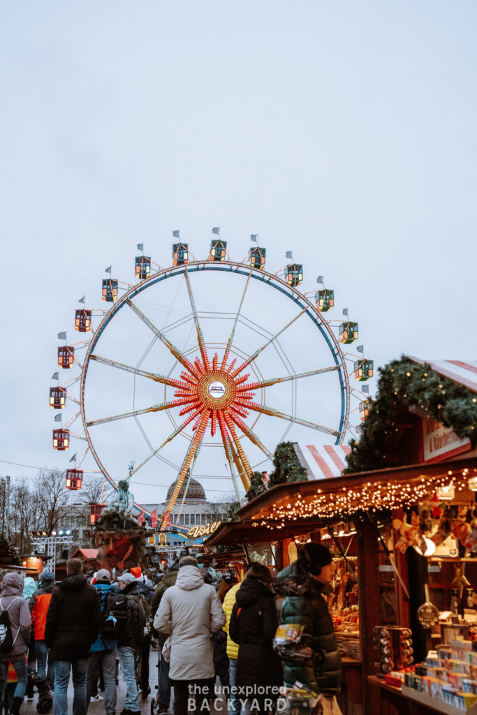 rotes rathaus christmas market berlin