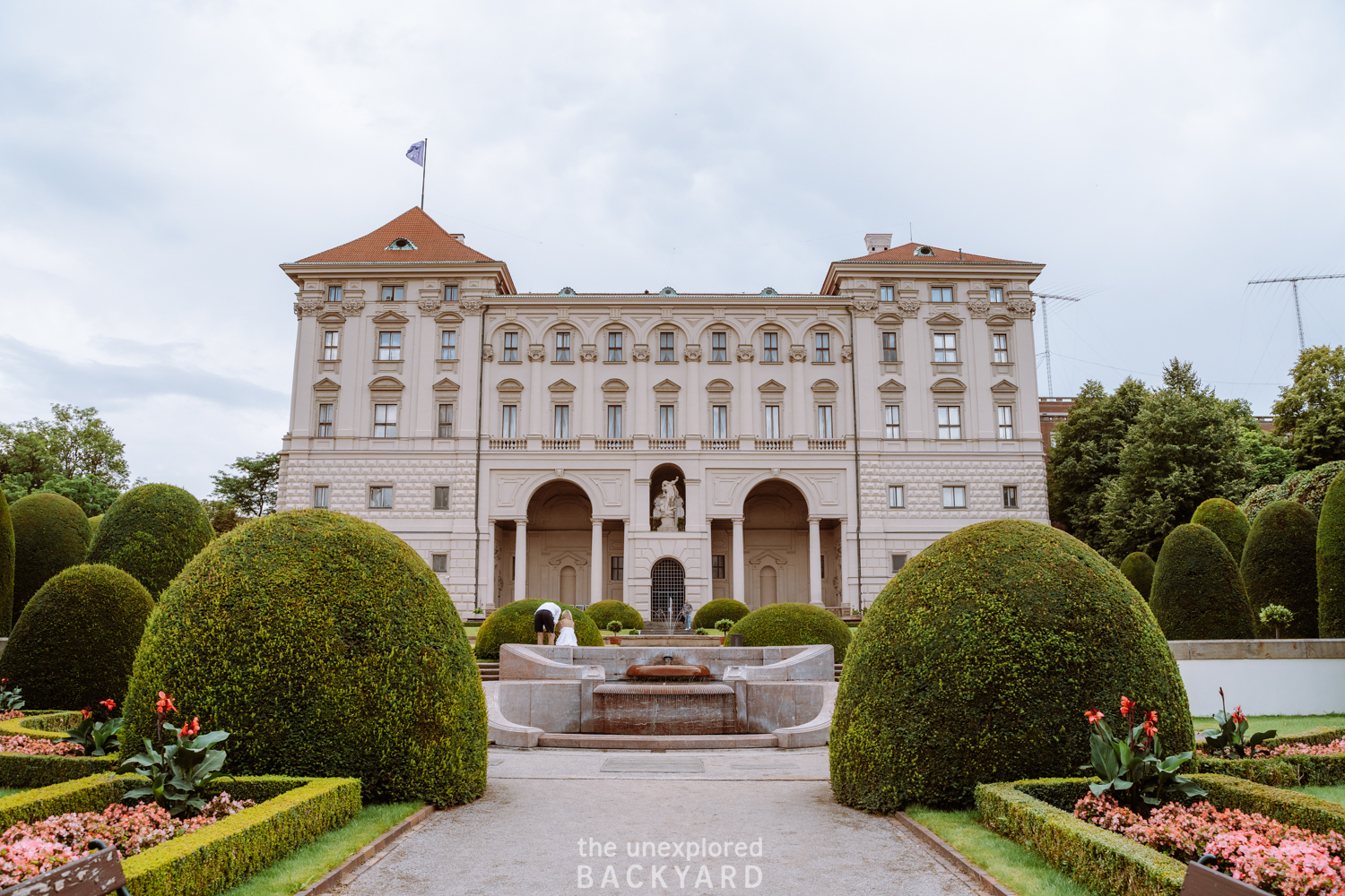 cernin garden prague