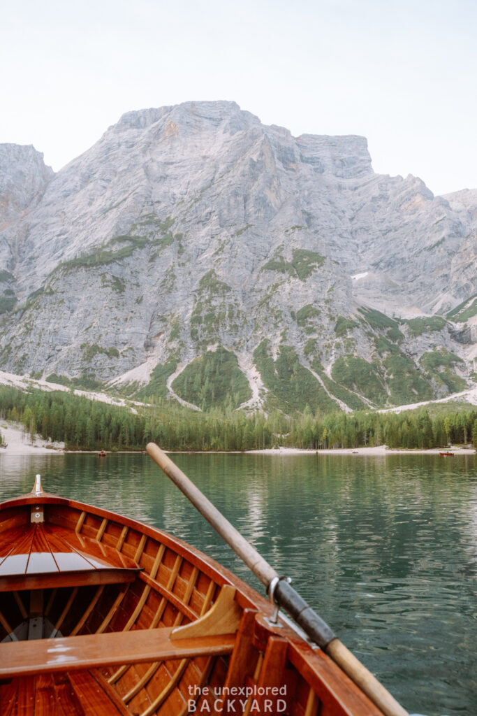 lago di braies lake