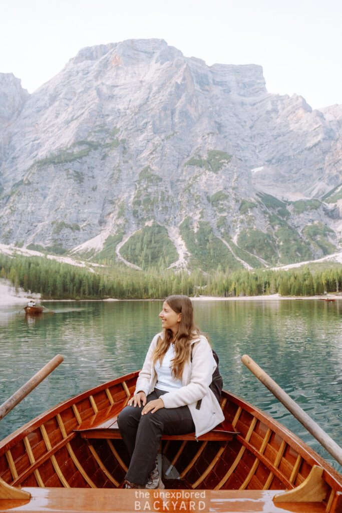 lago di braies boat rental