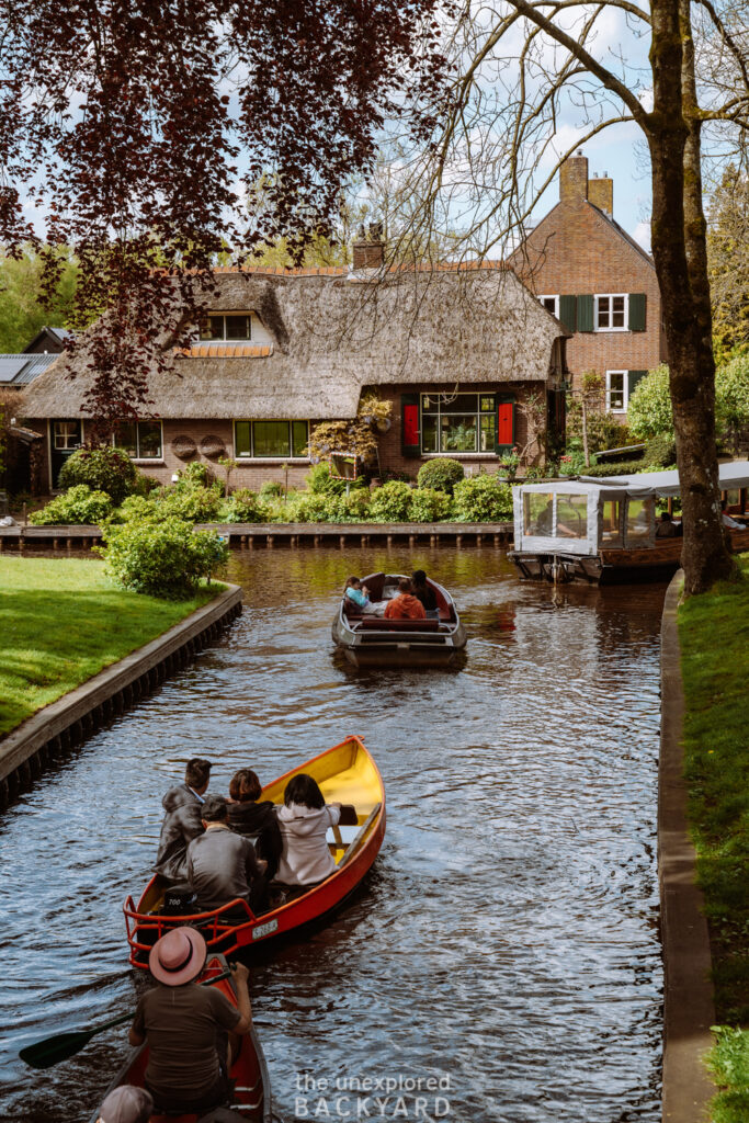 day trip to giethoorn